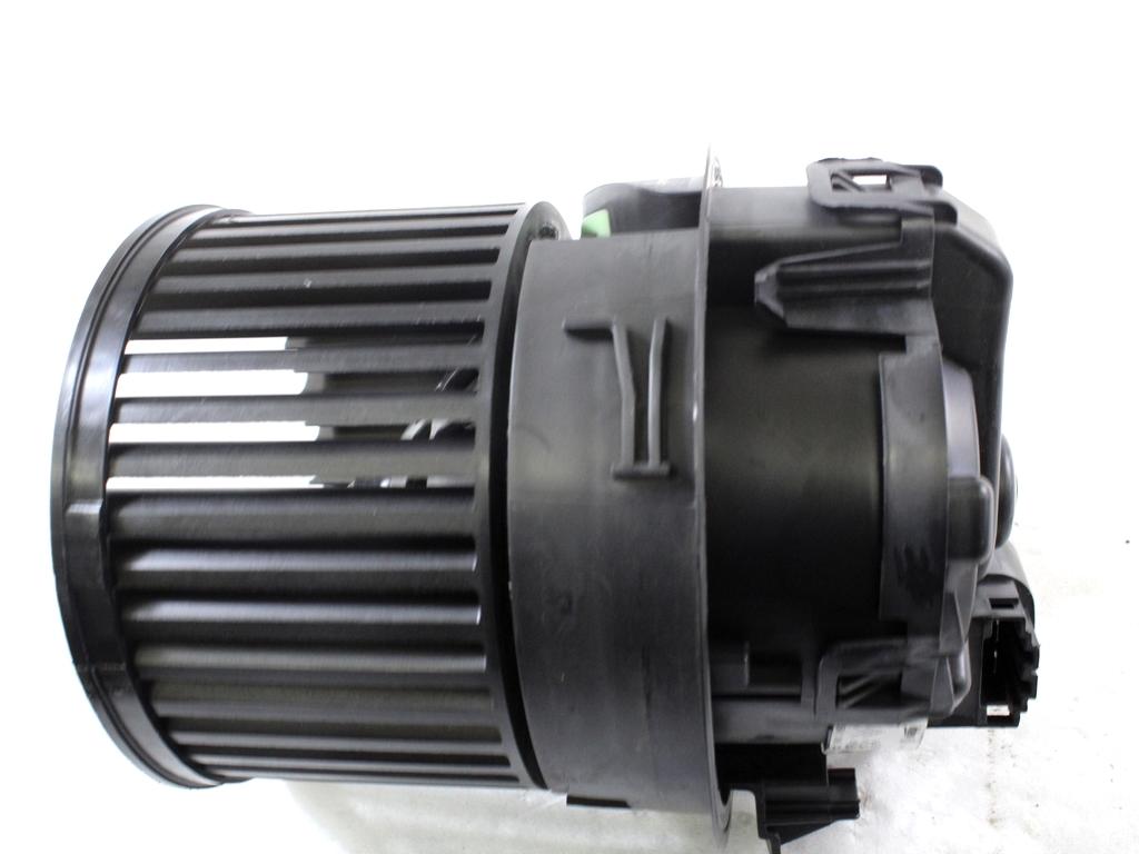 VENTILATOR  KABINE  OEM N. 1608182080 ORIGINAL REZERVNI DEL CITROEN C3 SX SY MK3 (DAL 2016) BENZINA LETNIK 2019