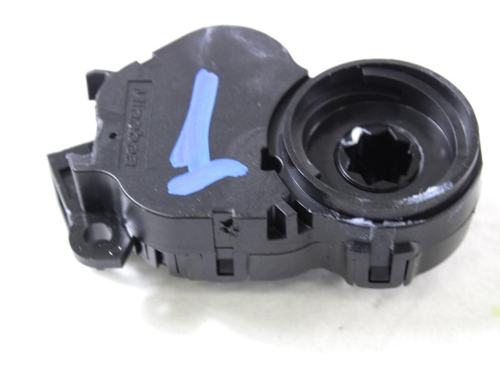 MOTORCEK OGREVANJA OEM N. T32088B ORIGINAL REZERVNI DEL CITROEN C3 SX SY MK3 (DAL 2016) BENZINA LETNIK 2019