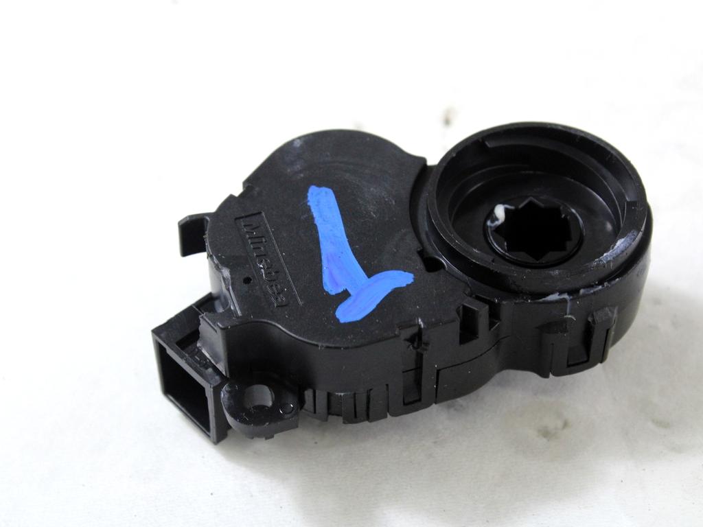 MOTORCEK OGREVANJA OEM N. T32088B ORIGINAL REZERVNI DEL CITROEN C3 SX SY MK3 (DAL 2016) BENZINA LETNIK 2019