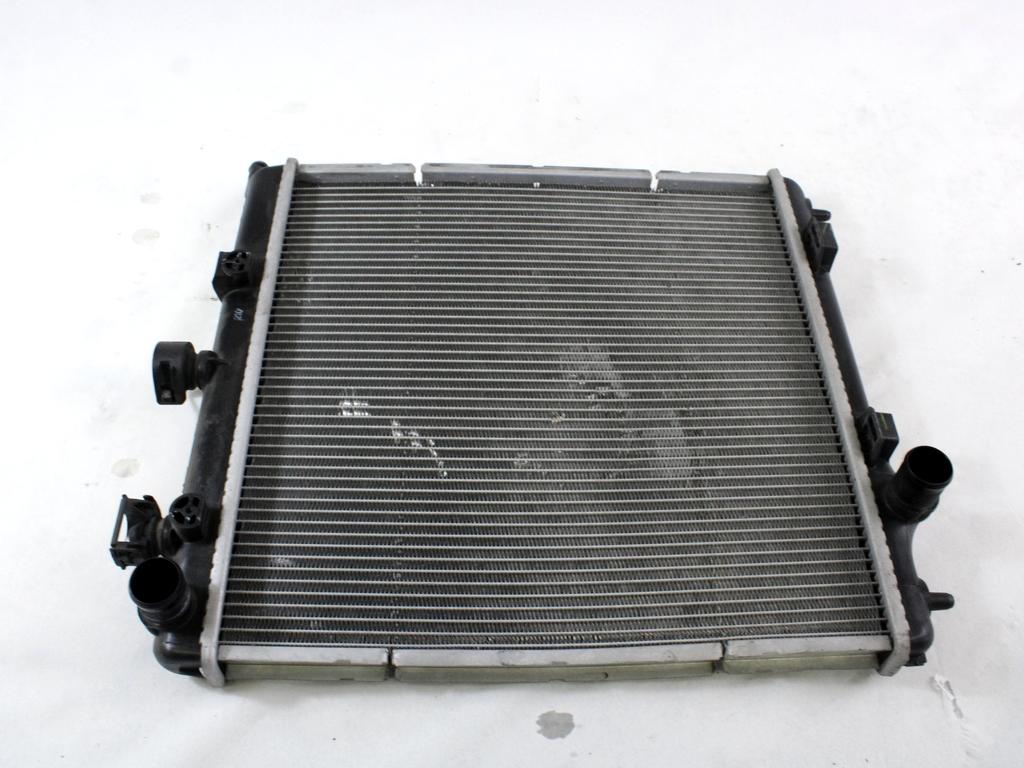 RADIATOR VODE OEM N. 9684522780 ORIGINAL REZERVNI DEL CITROEN C3 SX SY MK3 (DAL 2016) BENZINA LETNIK 2019