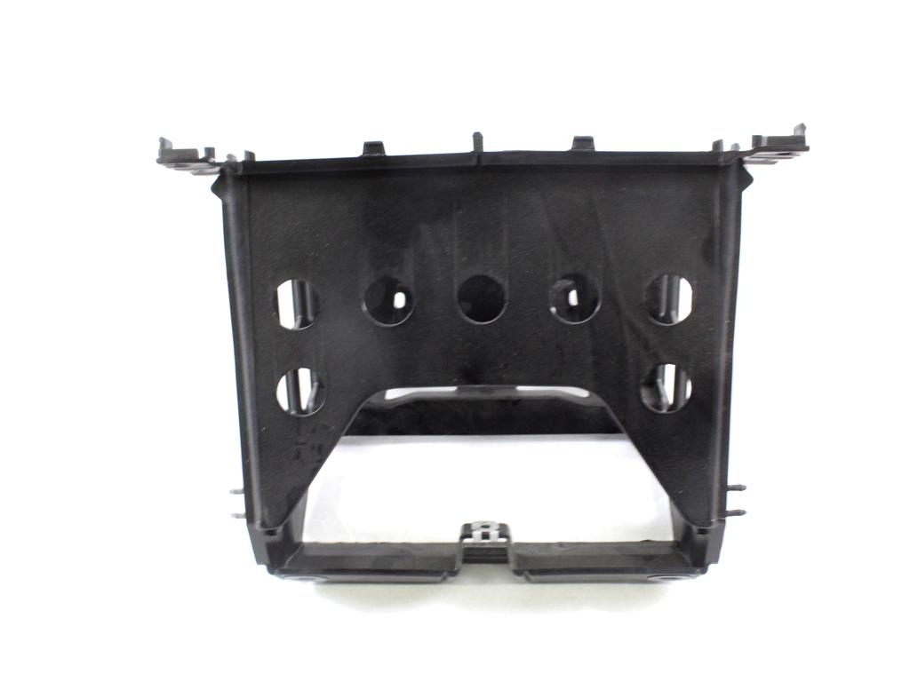 ARMATURNA PLO?CA OEM N. 6R0858005C ORIGINAL REZERVNI DEL VOLKSWAGEN POLO 6R1 6C1 (06/2009 - 02/2014) DIESEL LETNIK 2012