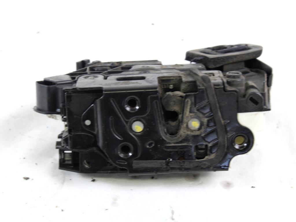 CENTRALNO ZAKLEPANJE ZADNJIH DESNIH VRAT OEM N. 6R4839016 ORIGINAL REZERVNI DEL VOLKSWAGEN POLO 6R1 6C1 (06/2009 - 02/2014) DIESEL LETNIK 2012