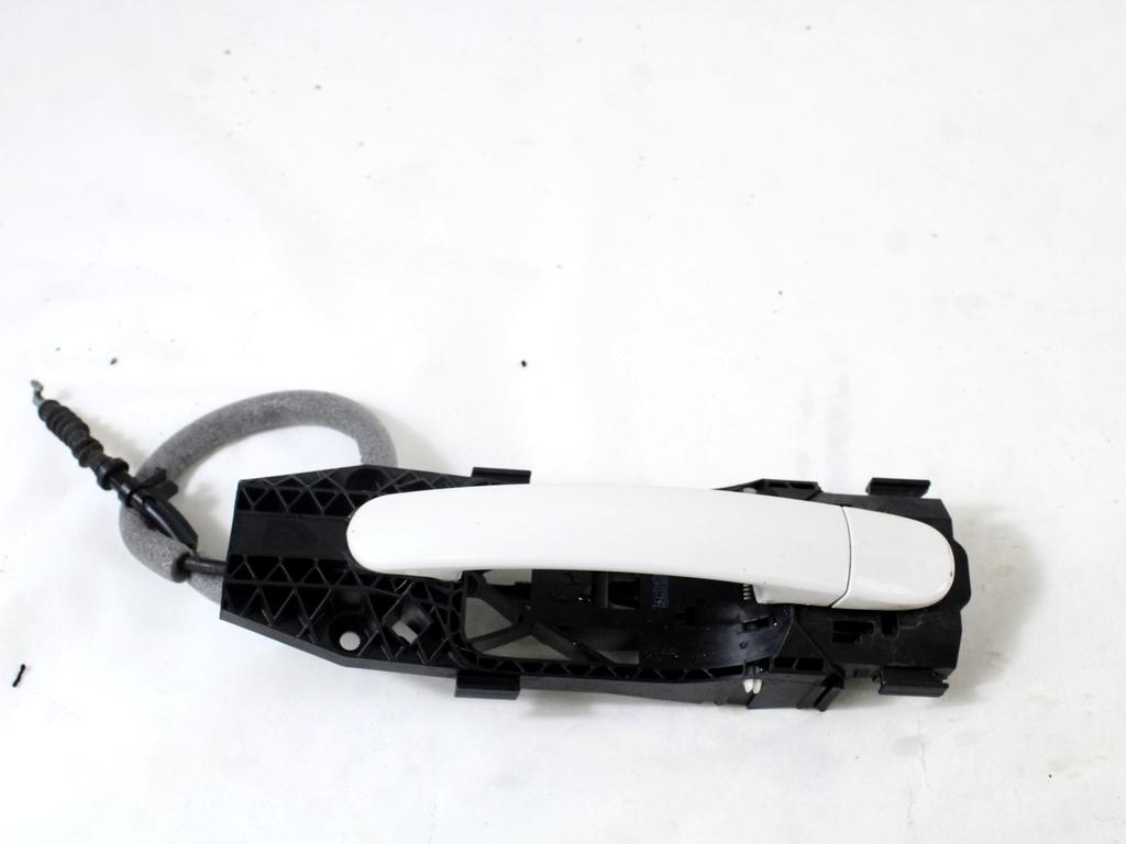 ZUNANJA KLJUKA ZADNJA LEVA VRATA OEM N. 5N0837205MGRU ORIGINAL REZERVNI DEL VOLKSWAGEN POLO 6R1 6C1 (06/2009 - 02/2014) DIESEL LETNIK 2012