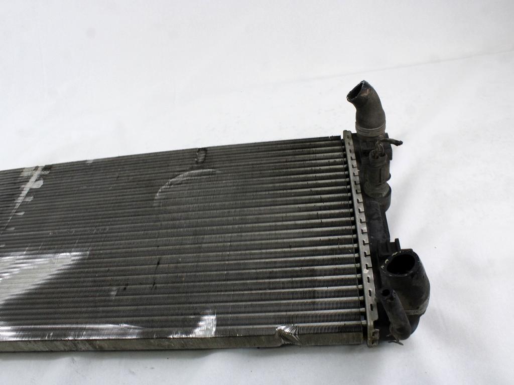 RADIATOR VODE OEM N. 6R0121253O ORIGINAL REZERVNI DEL VOLKSWAGEN POLO 6R1 6C1 (06/2009 - 02/2014) DIESEL LETNIK 2012