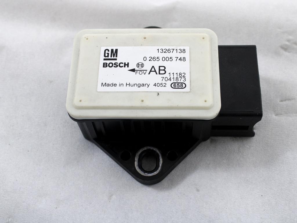 ESP OEM N. 13267138 ORIGINAL REZERVNI DEL OPEL MERIVA B S10 (2010 -2017)DIESEL LETNIK 2011