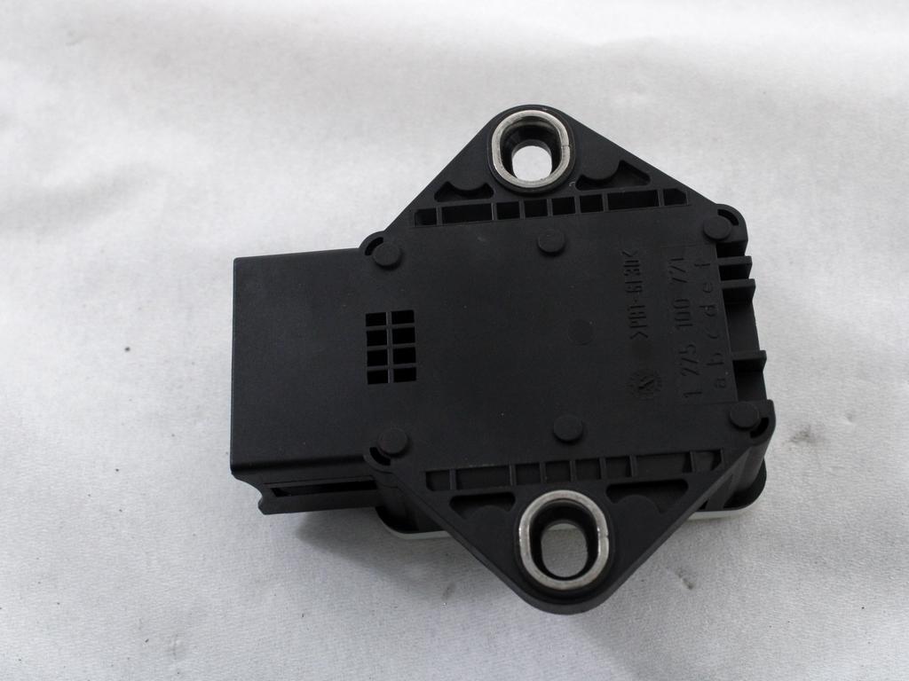 ESP OEM N. 13267138 ORIGINAL REZERVNI DEL OPEL MERIVA B S10 (2010 -2017)DIESEL LETNIK 2011