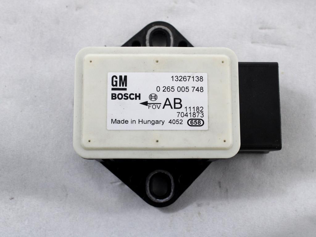 ESP OEM N. 13267138 ORIGINAL REZERVNI DEL OPEL MERIVA B S10 (2010 -2017)DIESEL LETNIK 2011