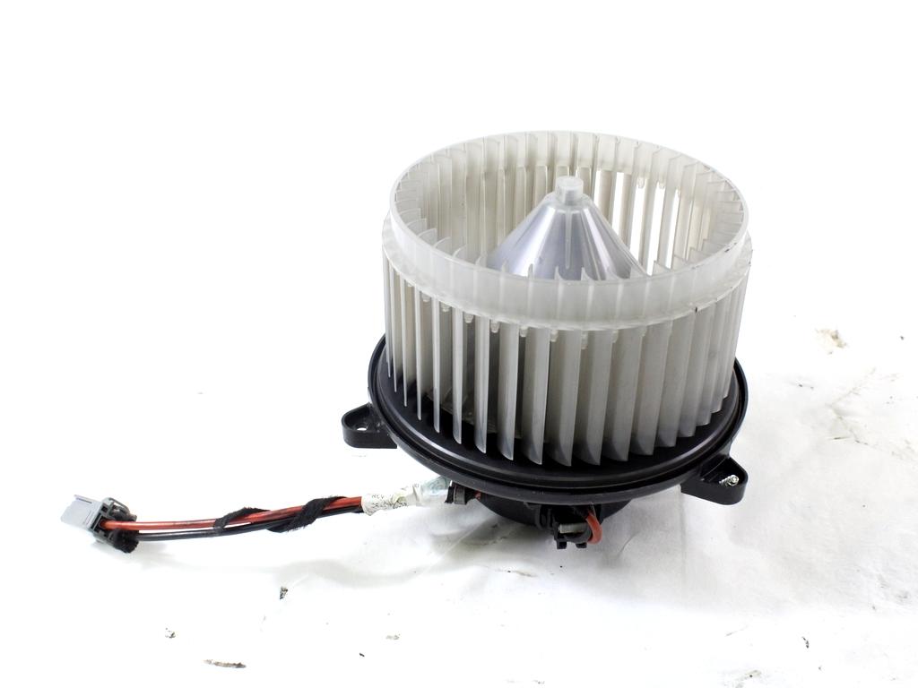 VENTILATOR  KABINE  OEM N. 13263279 ORIGINAL REZERVNI DEL OPEL MERIVA B S10 (2010 -2017)DIESEL LETNIK 2011