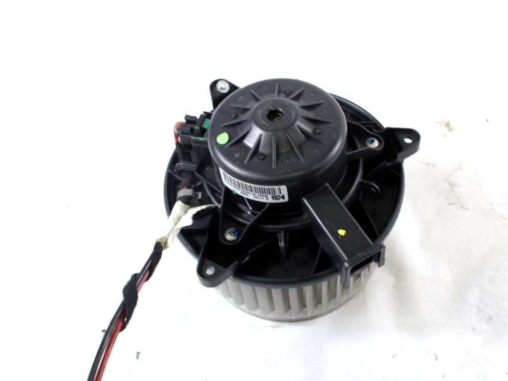 VENTILATOR  KABINE  OEM N. 13263279 ORIGINAL REZERVNI DEL OPEL MERIVA B S10 (2010 -2017)DIESEL LETNIK 2011