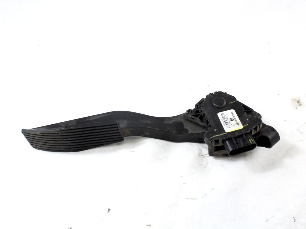 PEDALI OEM N. 13362749 ORIGINAL REZERVNI DEL OPEL MERIVA B S10 (2010 -2017)DIESEL LETNIK 2011