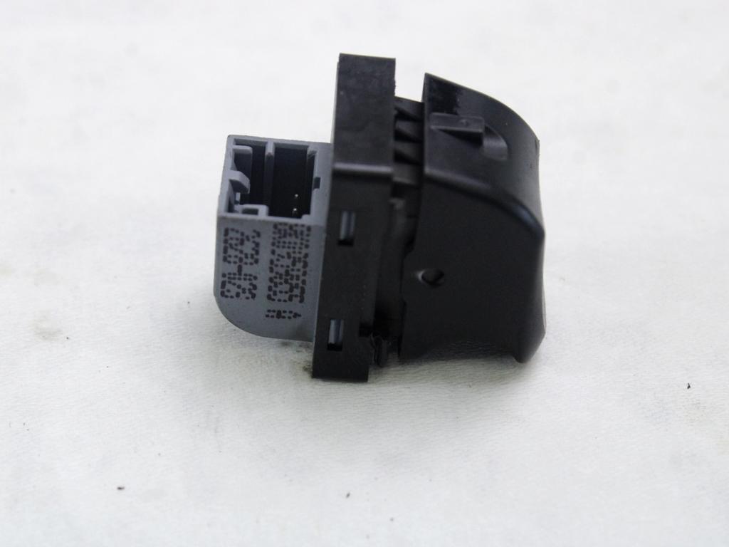 ZADNJE STIKALO OEM N. 8K0959855A ORIGINAL REZERVNI DEL AUDI A4 B8 8K2 BER/SW/CABRIO (2007 - 11/2015) DIESEL LETNIK 2009