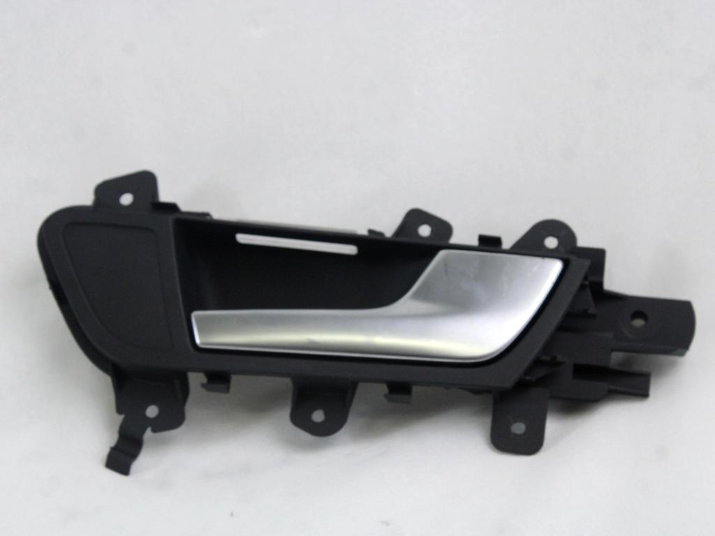 NOTRANJA KLJUKA  OEM N. 8K0839020C ORIGINAL REZERVNI DEL AUDI A4 B8 8K2 BER/SW/CABRIO (2007 - 11/2015) DIESEL LETNIK 2009