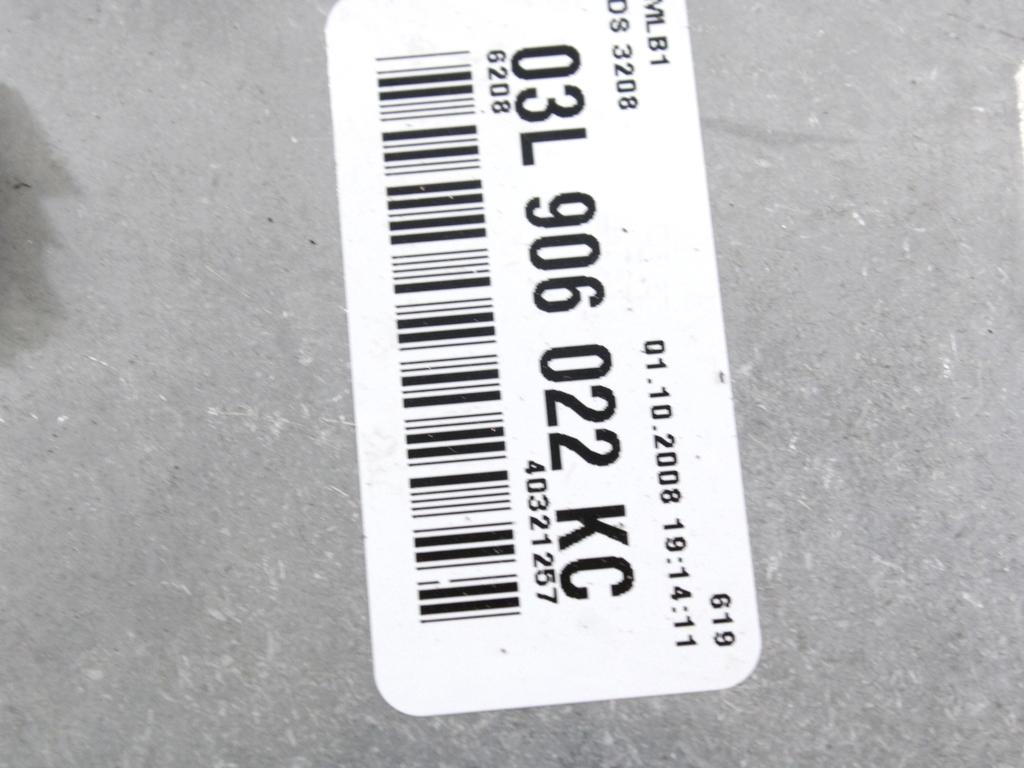 KOMPLET ODKLEPANJE IN VZIG  OEM N. 25510 KIT ACCENSIONE AVVIAMENTO ORIGINAL REZERVNI DEL AUDI A4 B8 8K2 BER/SW/CABRIO (2007 - 11/2015) DIESEL LETNIK 2009