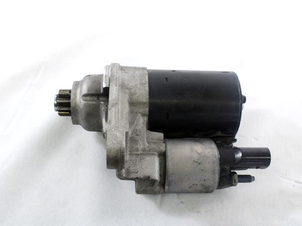 ZAGANJAC MOTORJA  OEM N. 02T911023R ORIGINAL REZERVNI DEL SEAT IBIZA 6L1 MK3 (01/2002 - 01/2006) BENZINA LETNIK 2005