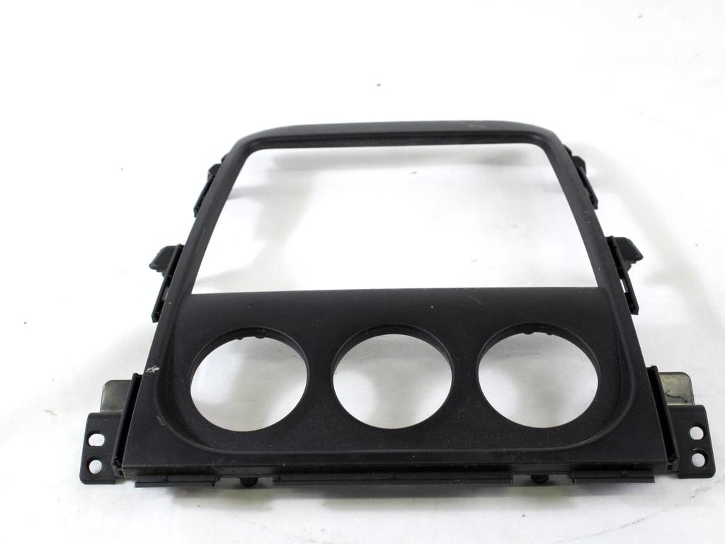 ARMATURNA PLO?CA OEM N. 73824-79J1 ORIGINAL REZERVNI DEL FIAT SEDICI FY (2006 - 4/2009) DIESEL LETNIK 2006