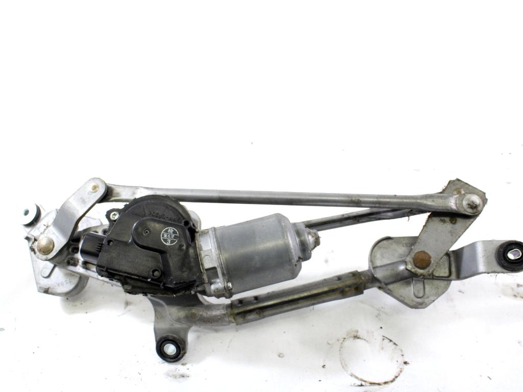 MOTORCEK PREDNJIH BRISALCEV OEM N. 38110-79J00 ORIGINAL REZERVNI DEL FIAT SEDICI FY (2006 - 4/2009) DIESEL LETNIK 2006