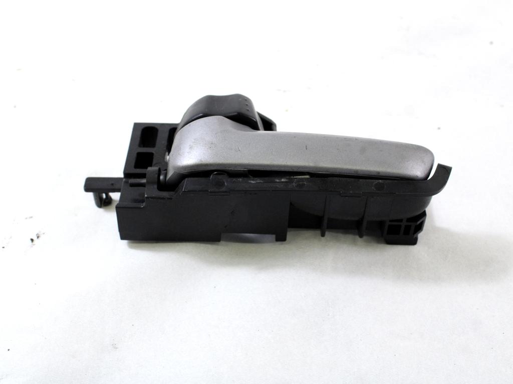 NOTRANJA KLJUKA  OEM N. 71743828 ORIGINAL REZERVNI DEL FIAT SEDICI FY (2006 - 4/2009) DIESEL LETNIK 2006