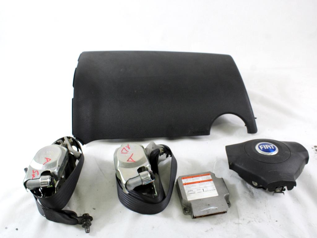 KIT AIRBAG KOMPLET OEM N. 19516 KIT AIRBAG COMPLETO ORIGINAL REZERVNI DEL FIAT SEDICI FY (2006 - 4/2009) DIESEL LETNIK 2006