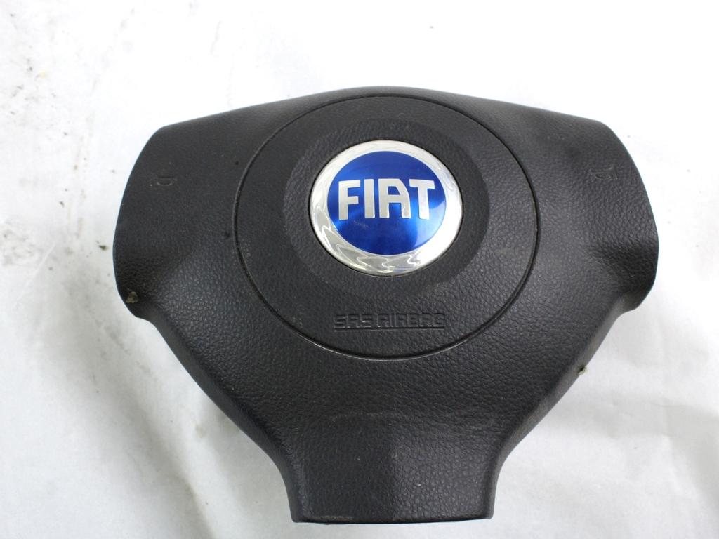 KIT AIRBAG KOMPLET OEM N. 19516 KIT AIRBAG COMPLETO ORIGINAL REZERVNI DEL FIAT SEDICI FY (2006 - 4/2009) DIESEL LETNIK 2006