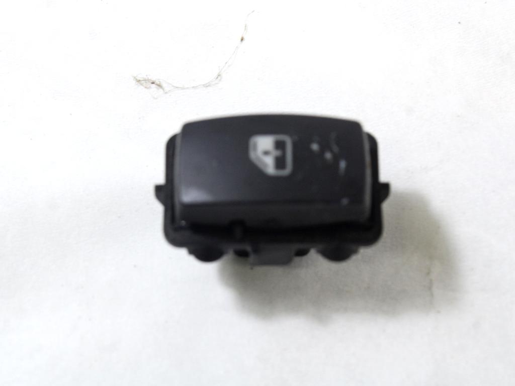 ZADNJE STIKALO OEM N. 71740224 ORIGINAL REZERVNI DEL FIAT CROMA 194 MK2 R (11-2007 - 2010) DIESEL LETNIK 2010