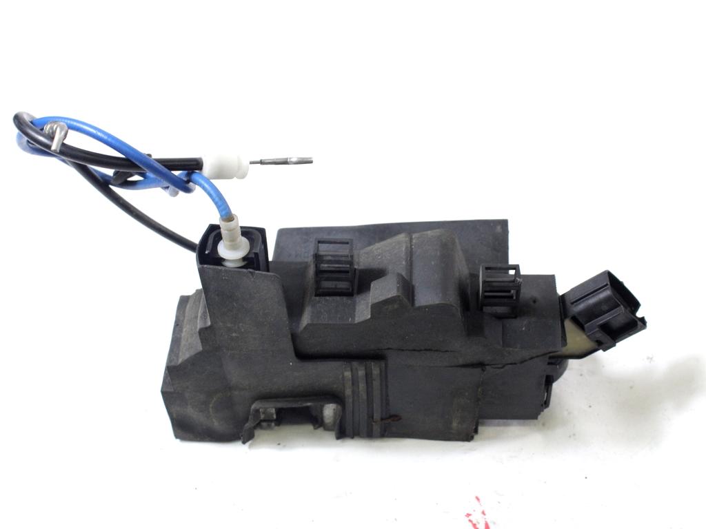 CENTRALNO ZAKLEPANJE PREDNIH LEVIH VRAT OEM N. 51825968 ORIGINAL REZERVNI DEL FIAT CROMA 194 MK2 R (11-2007 - 2010) DIESEL LETNIK 2010