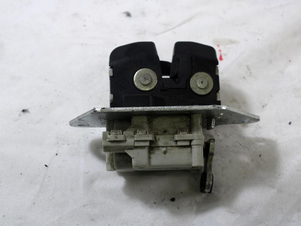 ZAKLEPANJE PRTLJA?NIH VRAT  OEM N. 51818520 ORIGINAL REZERVNI DEL FIAT CROMA 194 MK2 R (11-2007 - 2010) DIESEL LETNIK 2010