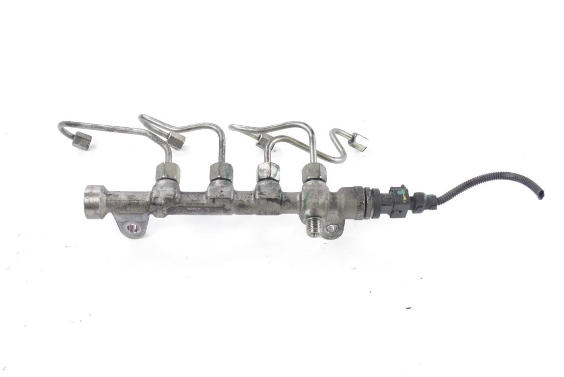 VOD VBRIZGA GORIVA OEM N. 445214192 ORIGINAL REZERVNI DEL FIAT BRAVO 198 R (2010 - 2014) DIESEL LETNIK 2013