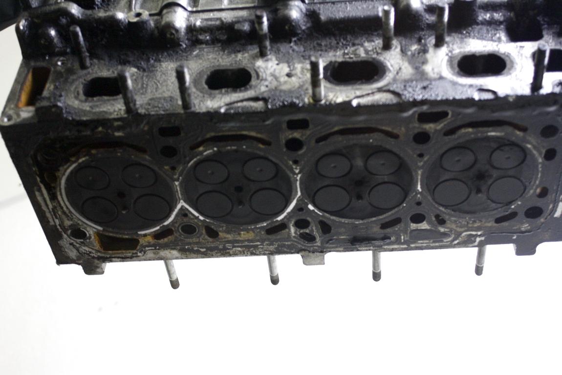 GLAVA, CILINDER IN DELI OEM N. 55214630 ORIGINAL REZERVNI DEL FIAT BRAVO 198 R (2010 - 2014) DIESEL LETNIK 2013