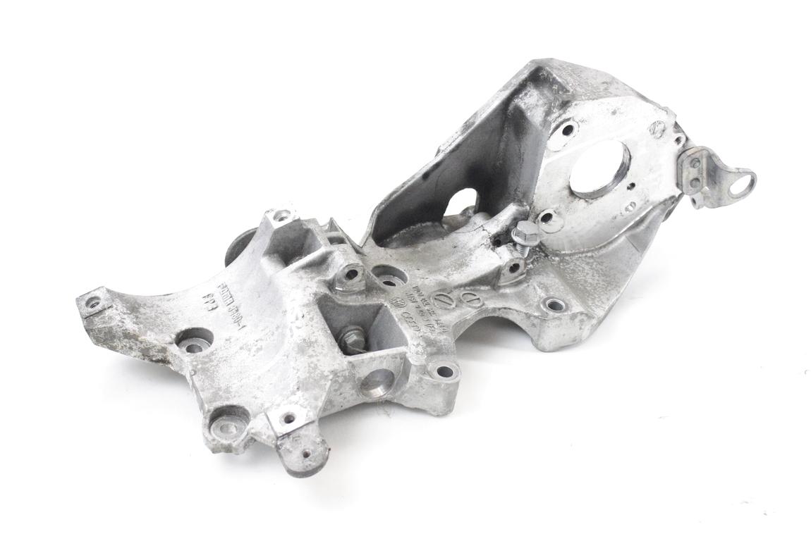 NOSILCI MOTORJA/DRUGO OEM N. 03L003143Q ORIGINAL REZERVNI DEL VOLKSWAGEN POLO 6R1 6C1 (06/2009 - 02/2014) DIESEL LETNIK 2012