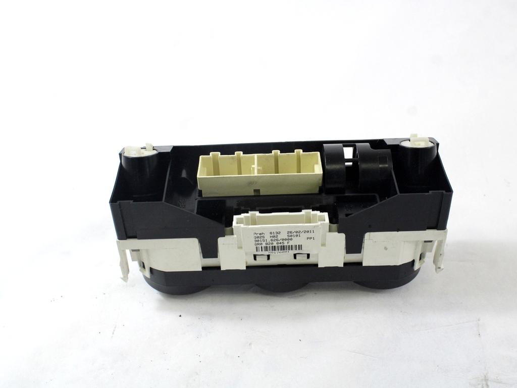 NADZOR KLIMATSKE NAPRAVE OEM N. 6R0820045F ORIGINAL REZERVNI DEL VOLKSWAGEN POLO 6R1 6C1 (06/2009 - 02/2014) DIESEL LETNIK 2011