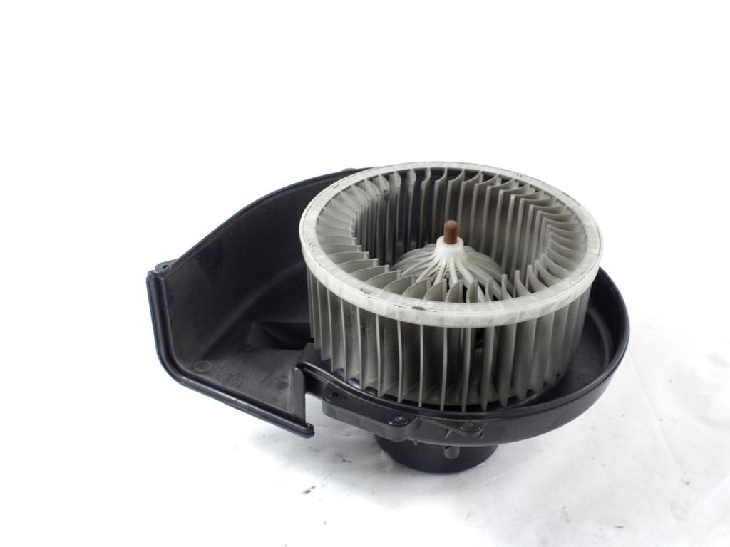 VENTILATOR  KABINE  OEM N. 6Q1819015J ORIGINAL REZERVNI DEL VOLKSWAGEN POLO 6R1 6C1 (06/2009 - 02/2014) DIESEL LETNIK 2011