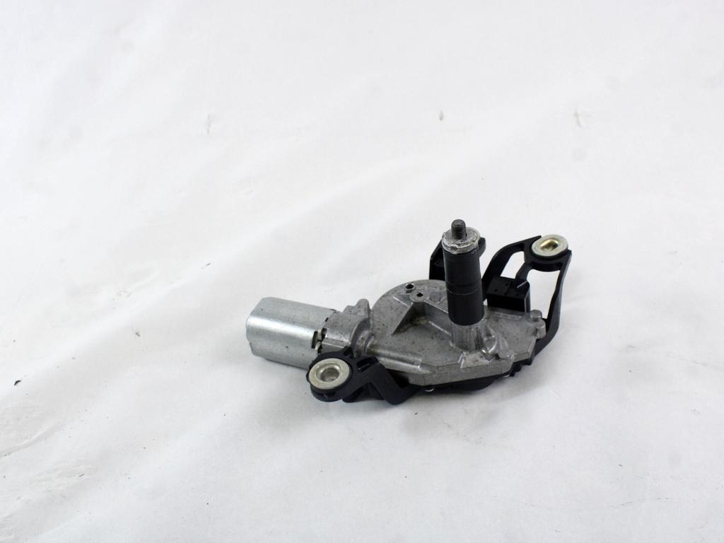 MOTORCEK ZADNJEGA BRISALCA OEM N. 5K6955711B ORIGINAL REZERVNI DEL VOLKSWAGEN POLO 6R1 6C1 (06/2009 - 02/2014) DIESEL LETNIK 2011