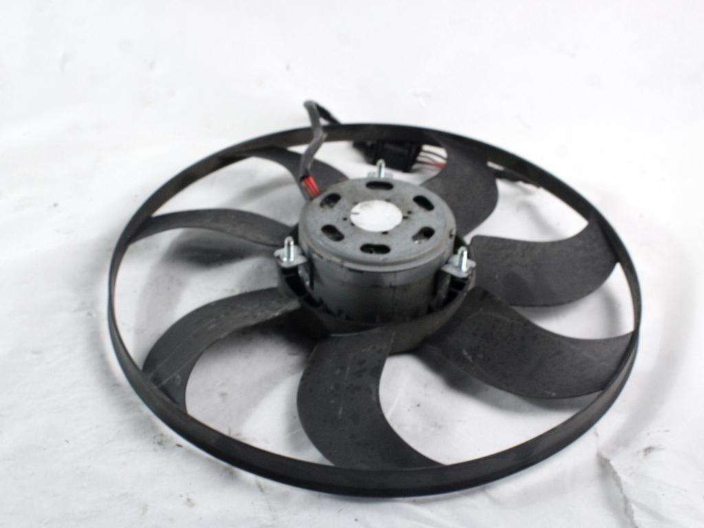 VENTILATOR HLADILNIKA OEM N. 6R0959455C ORIGINAL REZERVNI DEL VOLKSWAGEN POLO 6R1 6C1 (06/2009 - 02/2014) DIESEL LETNIK 2011