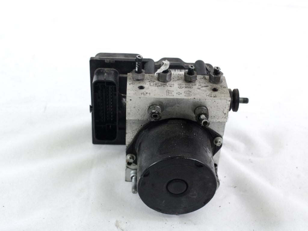 ABS AGREGAT S PUMPO OEM N. 6R0614517AF ORIGINAL REZERVNI DEL VOLKSWAGEN POLO 6R1 6C1 (06/2009 - 02/2014) DIESEL LETNIK 2011