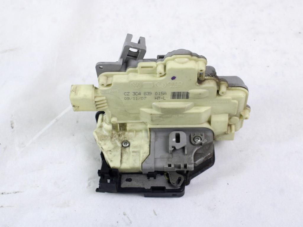 CENTRALNA KLJUCAVNICA ZADJIH LEVIH VRAT OEM N. 3C4839015A ORIGINAL REZERVNI DEL VOLKSWAGEN PASSAT B6 3C2 3C5 BER/SW (2005 - 09/2010)  DIESEL LETNIK 2007