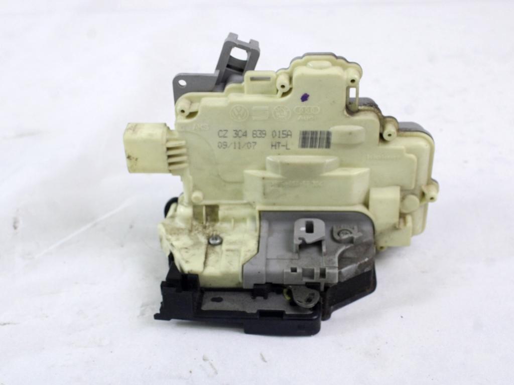 CENTRALNA KLJUCAVNICA ZADJIH LEVIH VRAT OEM N. 3C4839015A ORIGINAL REZERVNI DEL VOLKSWAGEN PASSAT B6 3C2 3C5 BER/SW (2005 - 09/2010)  DIESEL LETNIK 2007