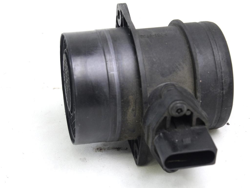 MERILNIK PRETOKA ZRAKA / MERILNIK MASE ZRAKA OEM N. 074906461B ORIGINAL REZERVNI DEL VOLKSWAGEN PASSAT B6 3C2 3C5 BER/SW (2005 - 09/2010)  DIESEL LETNIK 2007