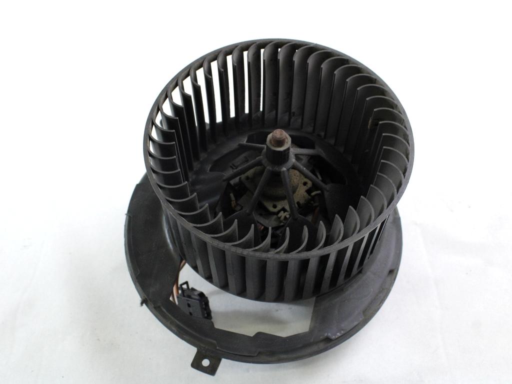 VENTILATOR  KABINE  OEM N. 3C182015L ORIGINAL REZERVNI DEL VOLKSWAGEN PASSAT B6 3C2 3C5 BER/SW (2005 - 09/2010)  DIESEL LETNIK 2007