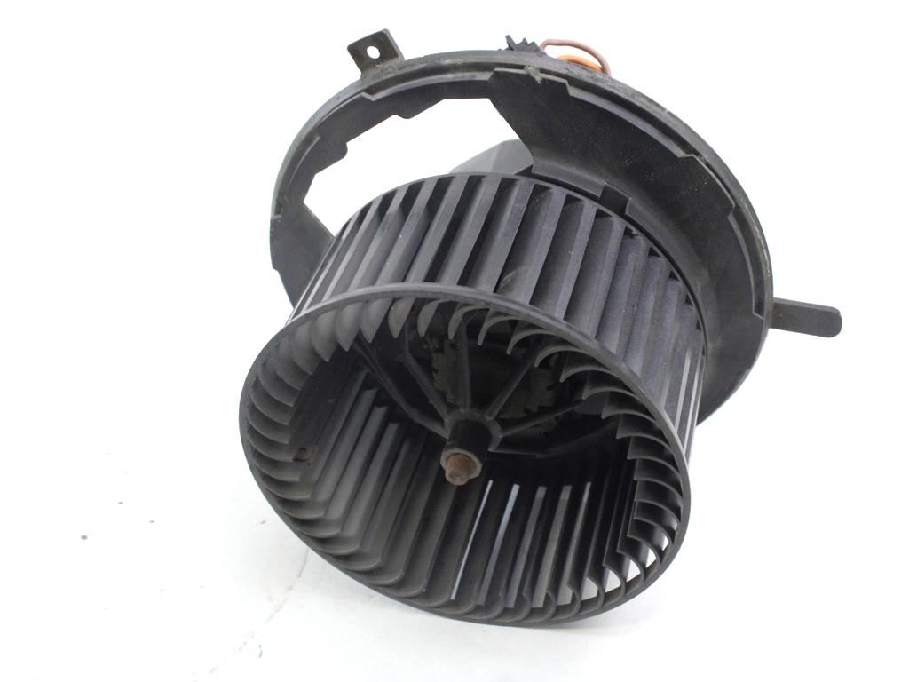 VENTILATOR  KABINE  OEM N. 3C182015L ORIGINAL REZERVNI DEL VOLKSWAGEN PASSAT B6 3C2 3C5 BER/SW (2005 - 09/2010)  DIESEL LETNIK 2007