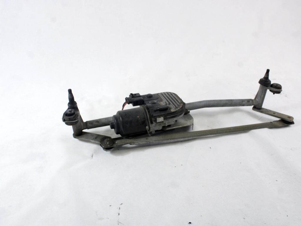 MOTORCEK PREDNJIH BRISALCEV OEM N. 3C1955023E ORIGINAL REZERVNI DEL VOLKSWAGEN PASSAT B6 3C2 3C5 BER/SW (2005 - 09/2010)  DIESEL LETNIK 2007