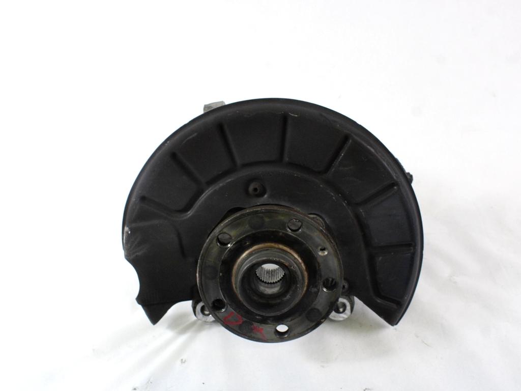 VRTLJIVI LEZAJ DESNO / PESTO KOLESA Z LEZAJEM SPREDAJ OEM N. 3C0407254F ORIGINAL REZERVNI DEL VOLKSWAGEN PASSAT B6 3C2 3C5 BER/SW (2005 - 09/2010)  DIESEL LETNIK 2007