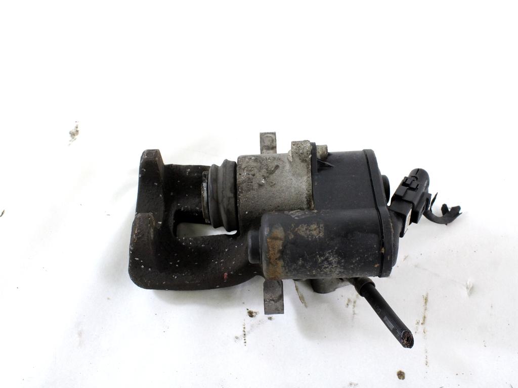 ZADNJE DESNE ZAVORNE CELJUSTI  OEM N. 3C0615404H ORIGINAL REZERVNI DEL VOLKSWAGEN PASSAT B6 3C2 3C5 BER/SW (2005 - 09/2010)  DIESEL LETNIK 2007