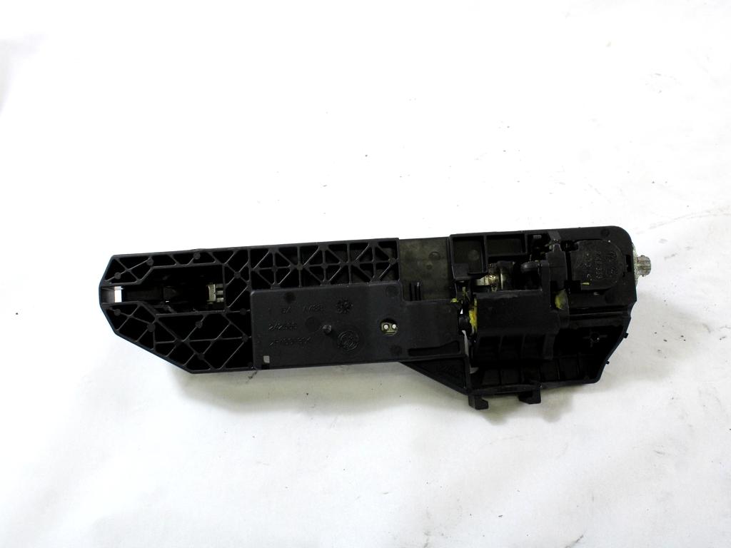 ZUNANJA KLJUKA SPREDNJA DESNA VRATA OEM N. 735570105 ORIGINAL REZERVNI DEL FIAT BRAVO 198 R (2010 - 2014) DIESEL LETNIK 2013