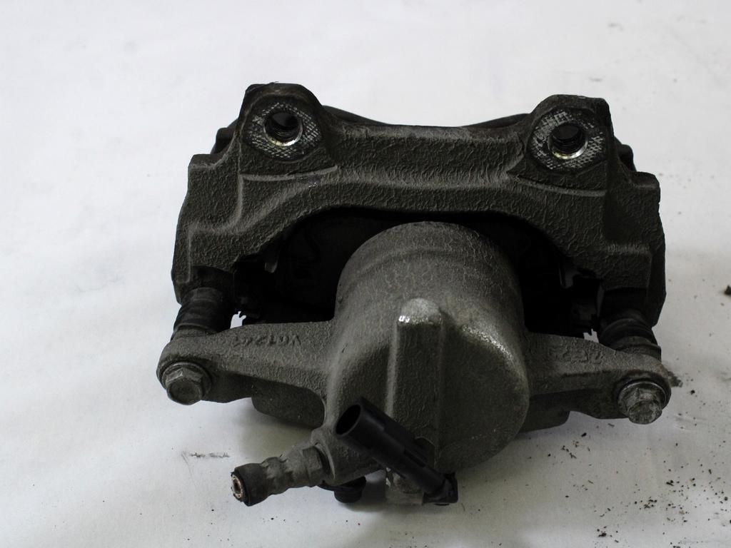 SPREDNJE DESNE ZAVORNE CELJUSTI  OEM N. 77364652 ORIGINAL REZERVNI DEL FIAT BRAVO 198 R (2010 - 2014) DIESEL LETNIK 2013