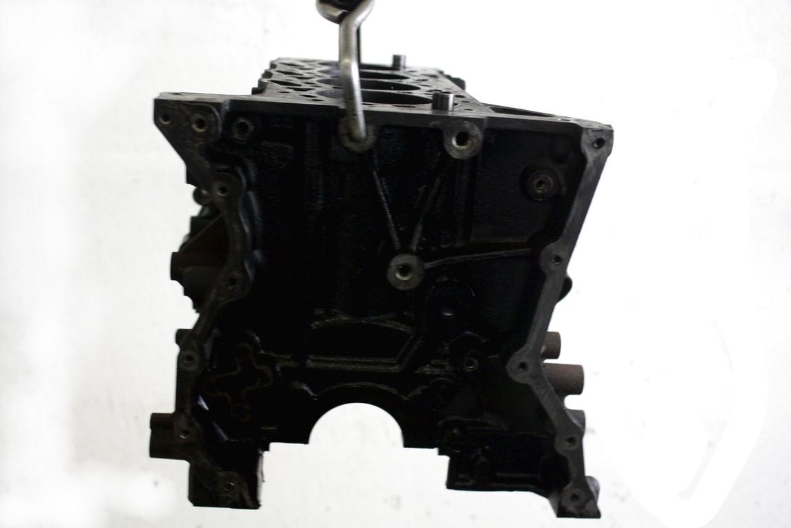 BLOK MOTORJA OEM N. 6C1Q-6015-AD ORIGINAL REZERVNI DEL FORD TRANSIT FM FN FF MK7 (2006 - 2013) DIESEL LETNIK 2007