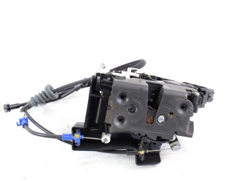 CENTRALNO ZAKLEPANJE PREDNIH LEVIH VRAT OEM N. 30799308 ORIGINAL REZERVNI DEL VOLVO C30 533 (2006 - 2012)DIESEL LETNIK 2011