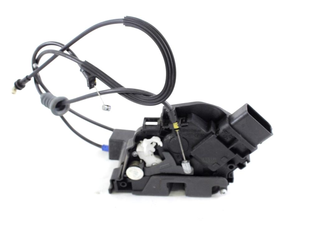 CENTRALNO ZAKLEPANJE PREDNIH LEVIH VRAT OEM N. 30799308 ORIGINAL REZERVNI DEL VOLVO C30 533 (2006 - 2012)DIESEL LETNIK 2011