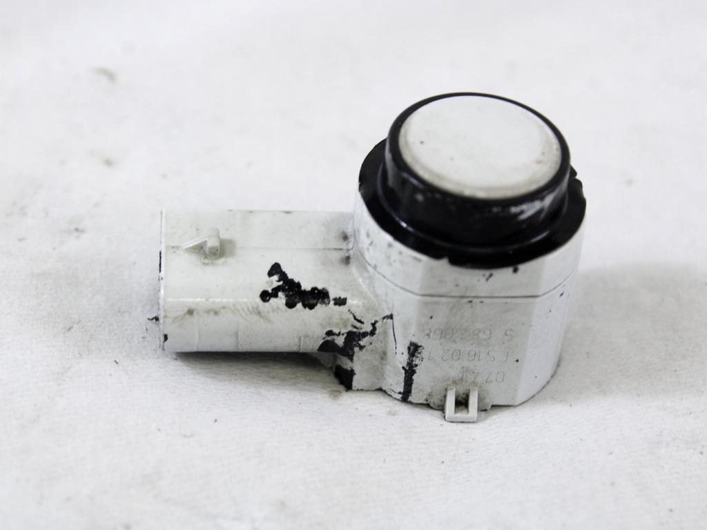 PARKIRNI SENZORJI OEM N. 31270911 ORIGINAL REZERVNI DEL VOLVO C30 533 (2006 - 2012)DIESEL LETNIK 2011