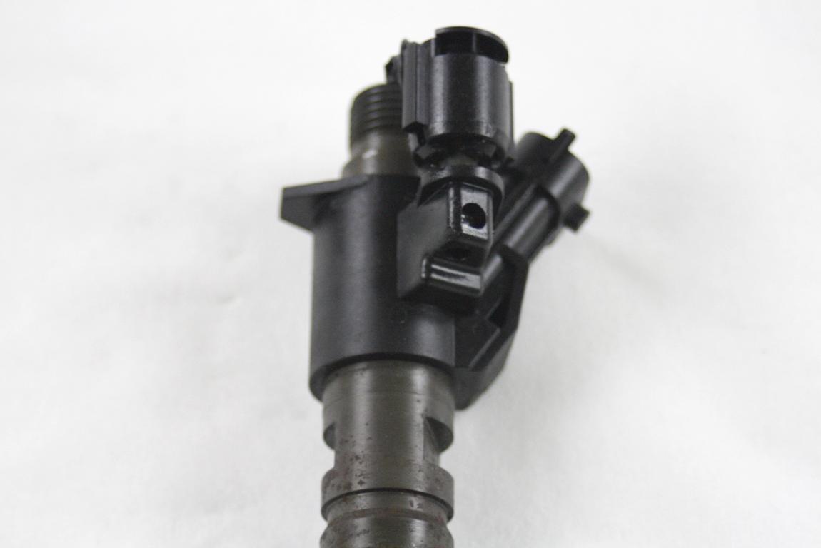 INJEKTORJI DIESEL OEM N. 31303238 ORIGINAL REZERVNI DEL VOLVO XC60 156 (2008 - 2013)DIESEL LETNIK 2012