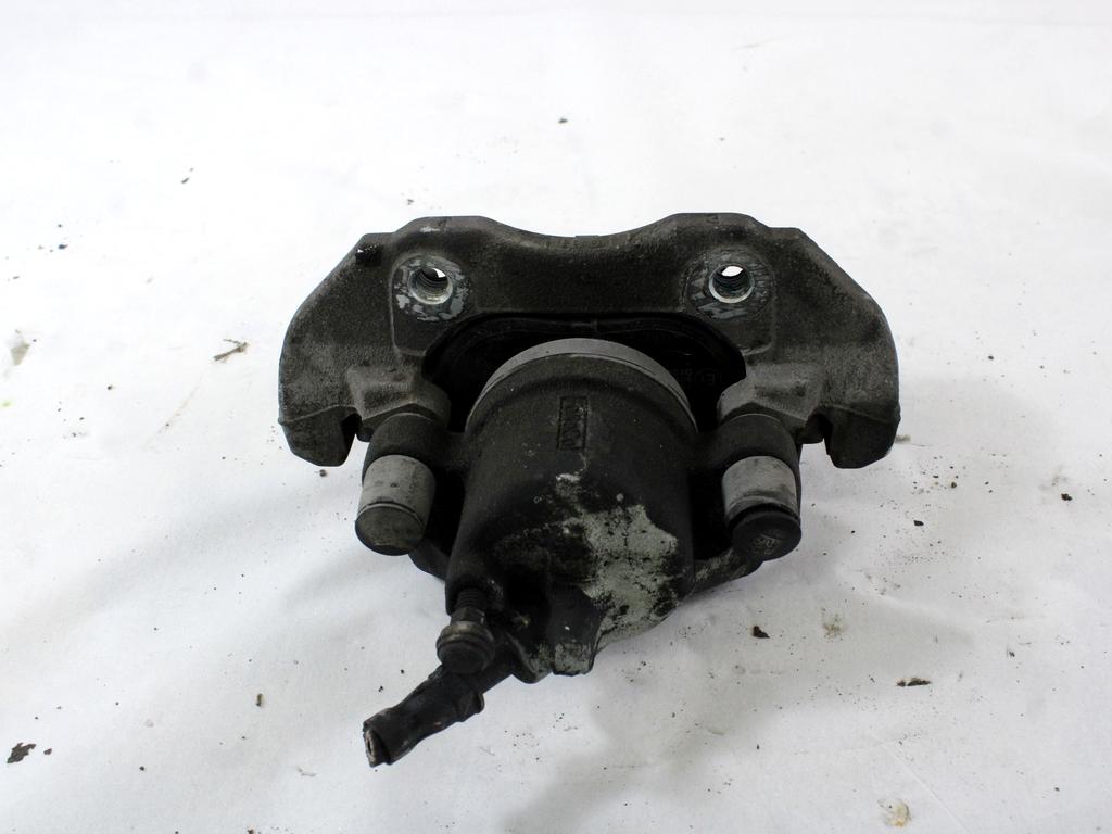 SPREDNJE DESNE ZAVORNE CELJUSTI  OEM N. 36000485 ORIGINAL REZERVNI DEL VOLVO C30 533 (2006 - 2012)DIESEL LETNIK 2011